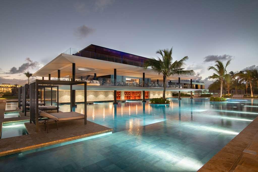 Live Aqua Beach Resort ปุนตากานา ร้านอาหาร รูปภาพ