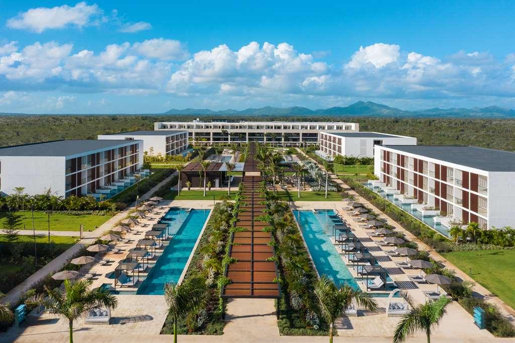 Live Aqua Beach Resort ปุนตากานา ภายนอก รูปภาพ